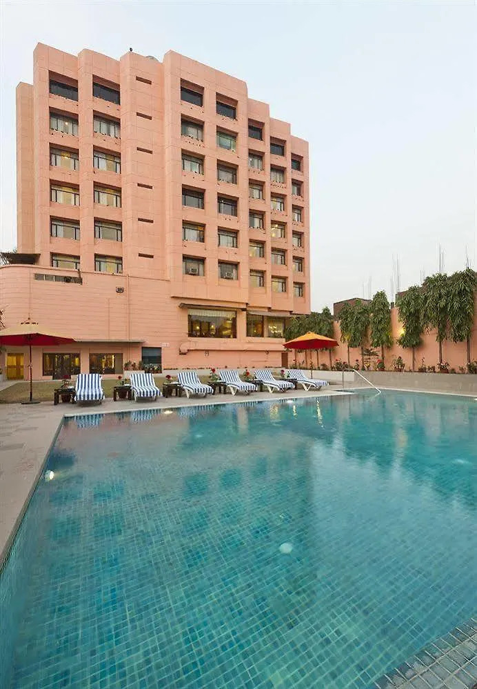 Hotel Hindusthan International, Varanasi contacts