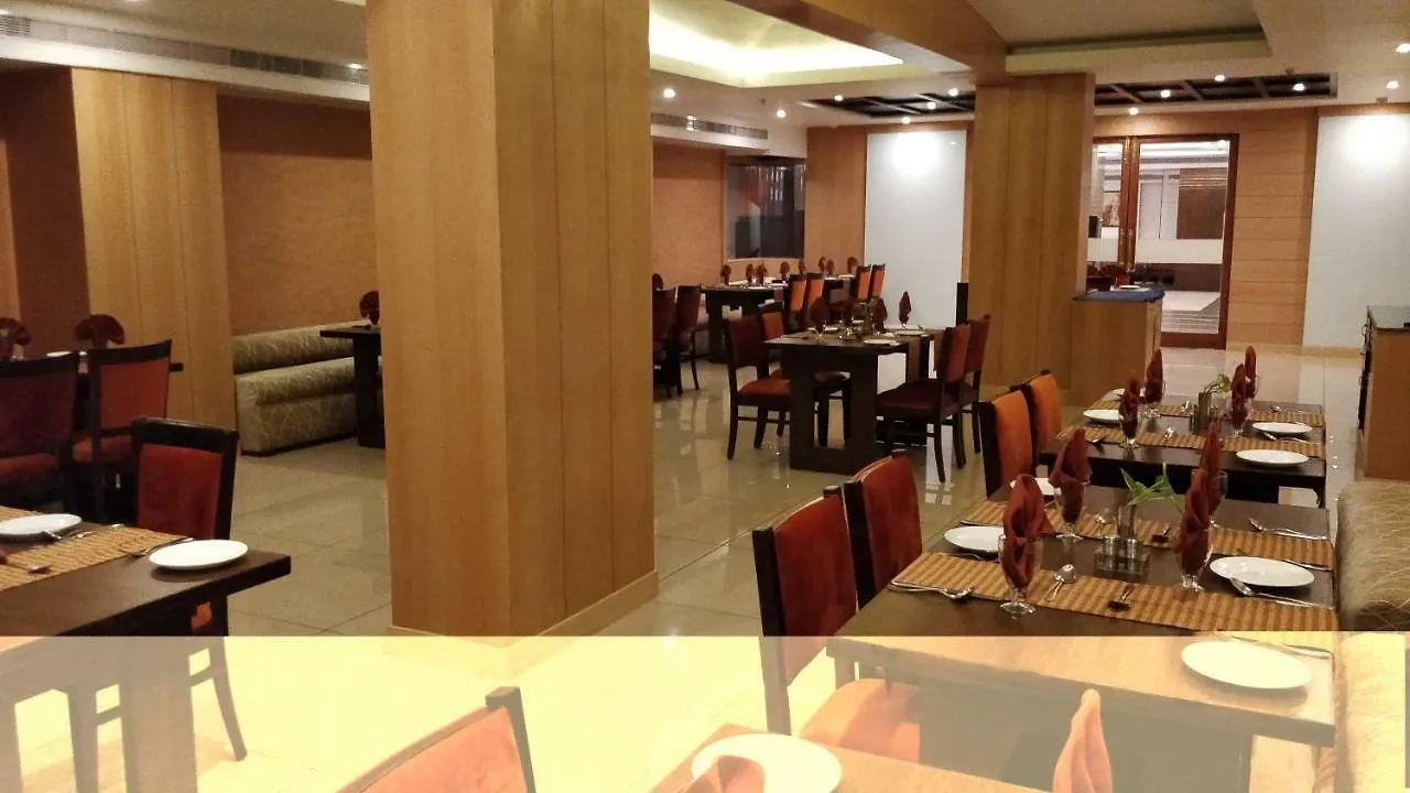 Hotel Hindusthan International, Varanasi 4*,  India